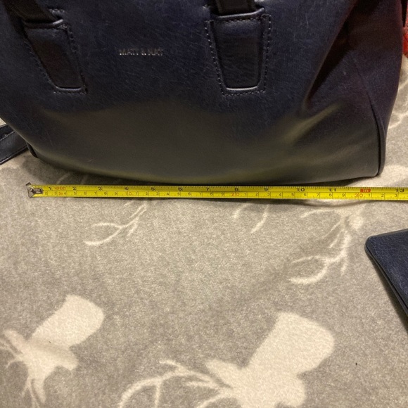 Matt&Nat purse/wristlt vegan leather lovely washed blue/navy color new condition - Picture 2 of 9